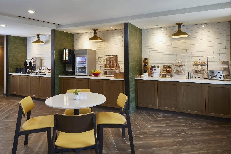 Hotel Fairfield Inn & Suites By Marriott Albany Airport