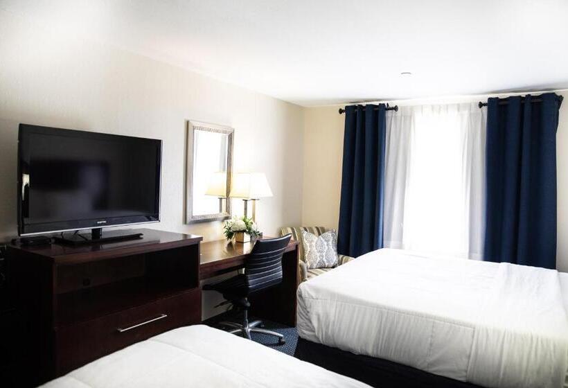 فندق Hatfield Inn