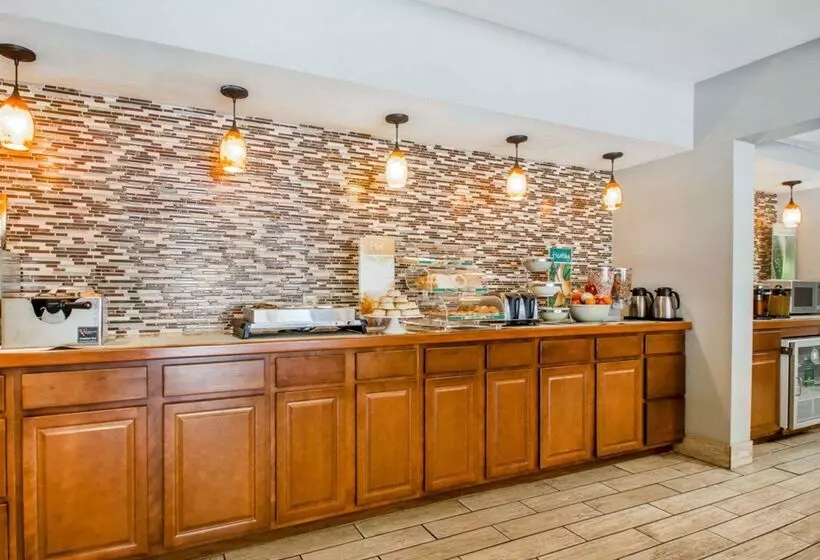 فندق Quality Inn Us65 & E Battlefield Rd Springfield