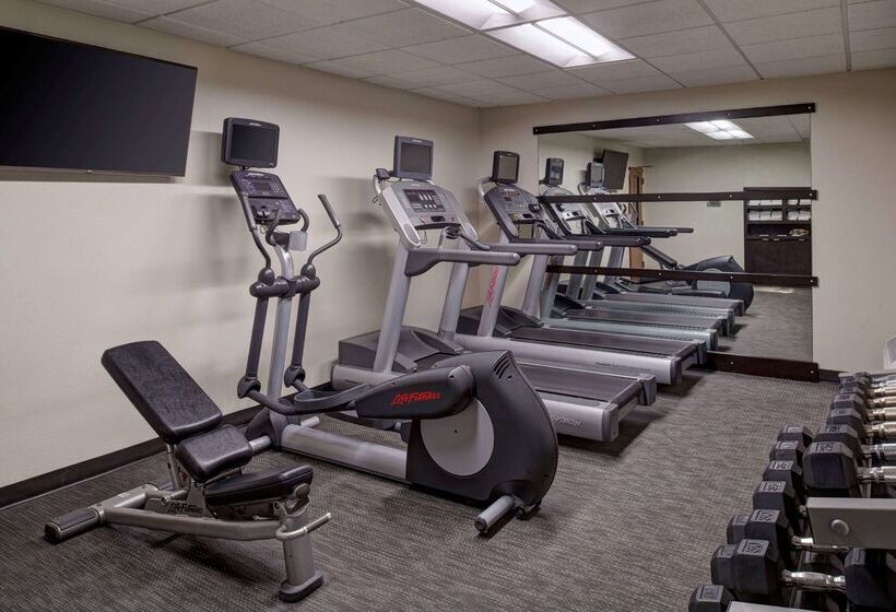 هتل Sonesta Select Indianapolis Carmel