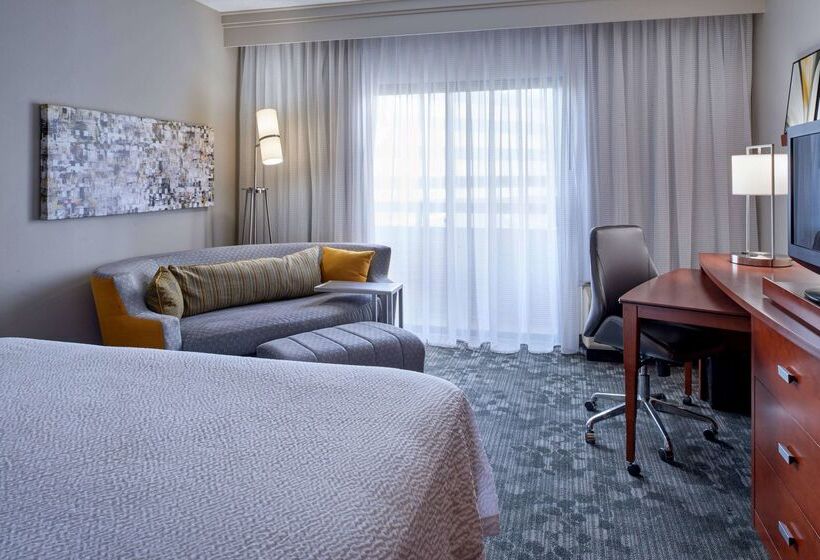 هتل Sonesta Select Indianapolis Carmel