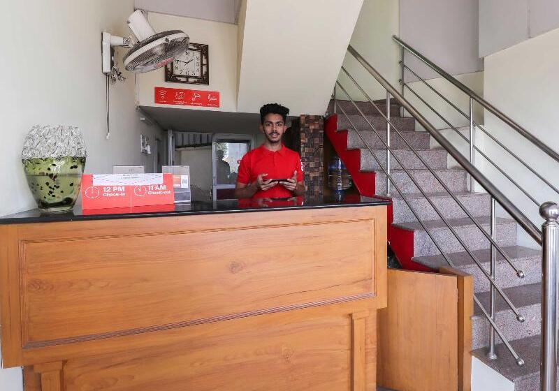 فندق Oyo 27738 Ghala Residency Inn