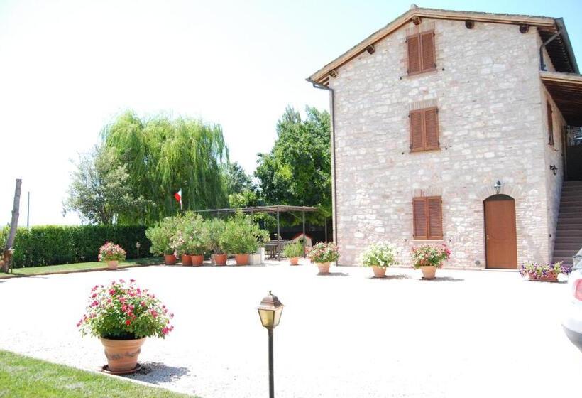 민박 Agriturismo Il Sagrato Di Assisi Appartamenti,camere