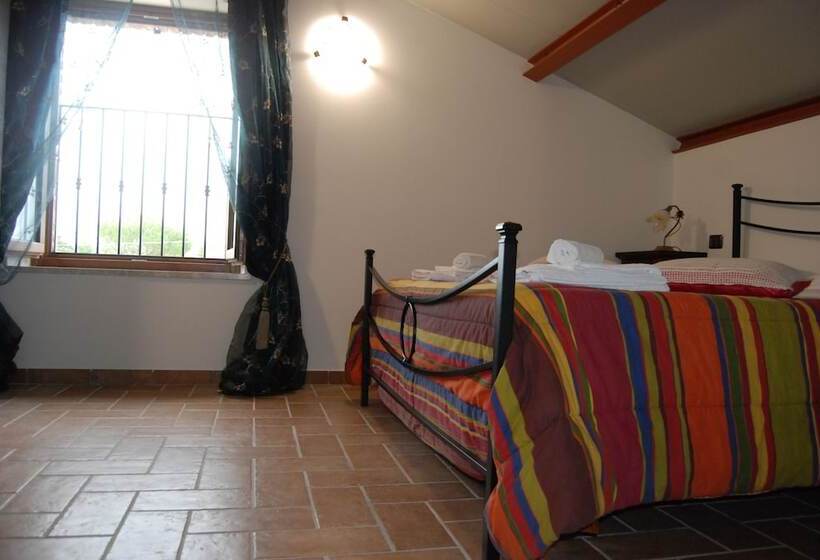 민박 Agriturismo Il Sagrato Di Assisi Appartamenti,camere