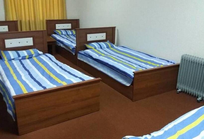 تختخواب و صبحانه Sharq Darvoz Mini Hotel   Hostel