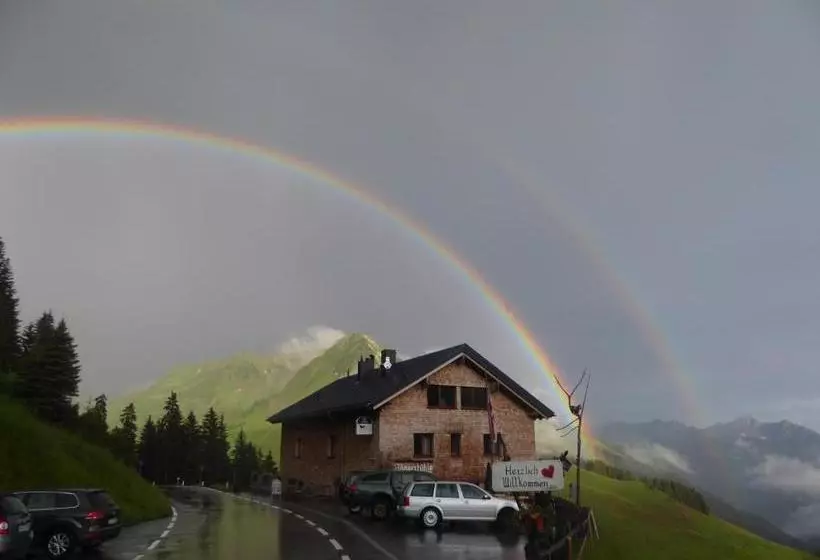 هتل Jägerstüble