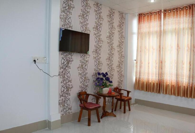 پانسیون Ngoc May Guesthouse