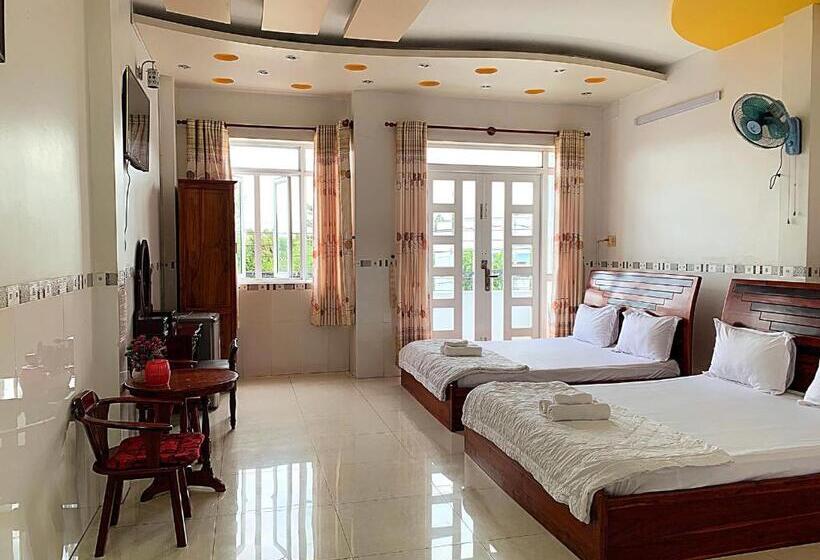 پانسیون Ngoc May Guesthouse