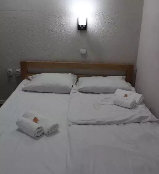 پانسیون Villa Flora Apartments Krushevo