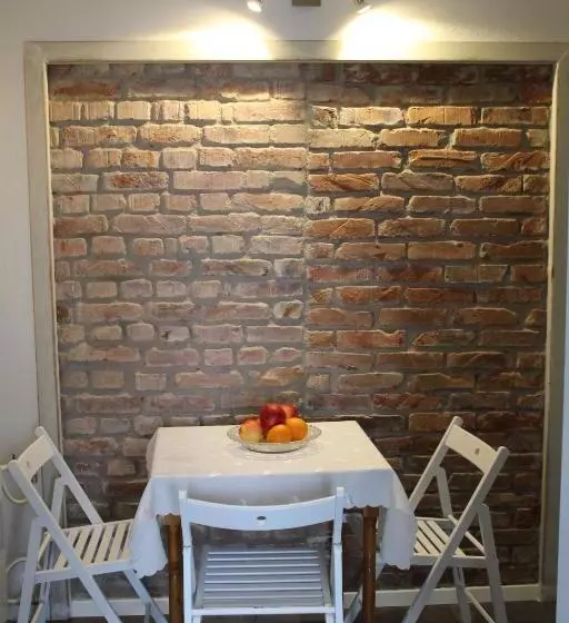 پانسیون Villa Flora Apartments Krushevo