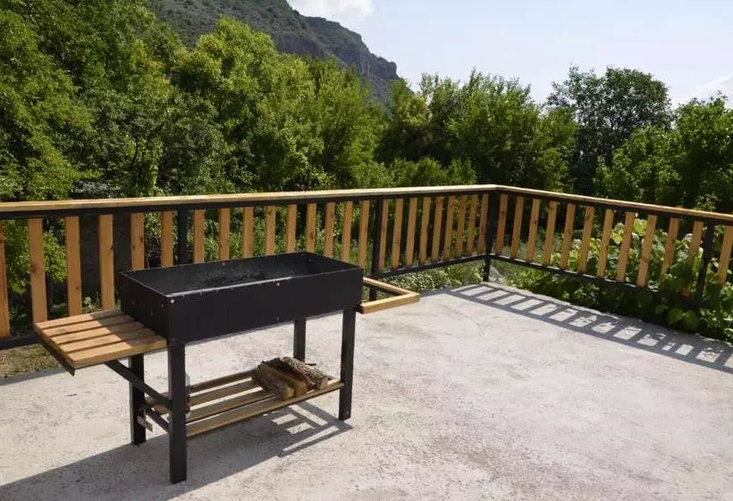 ペンション Wings Of Tatev Private Villa