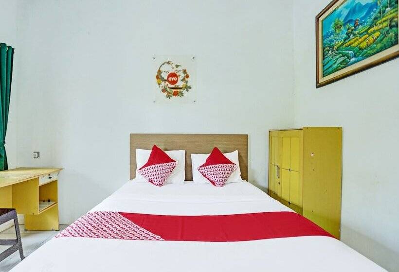Hotel Oyo 1415 Gelora Residence