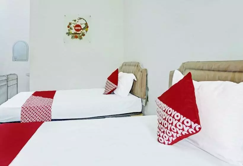 هتل Oyo 1415 Gelora Residence