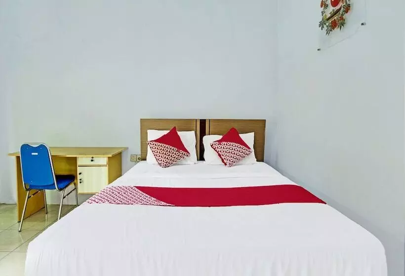 هتل Oyo 1415 Gelora Residence