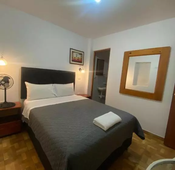 Majatalo El Capricho Paracas