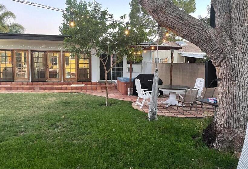 بنسيون The Village