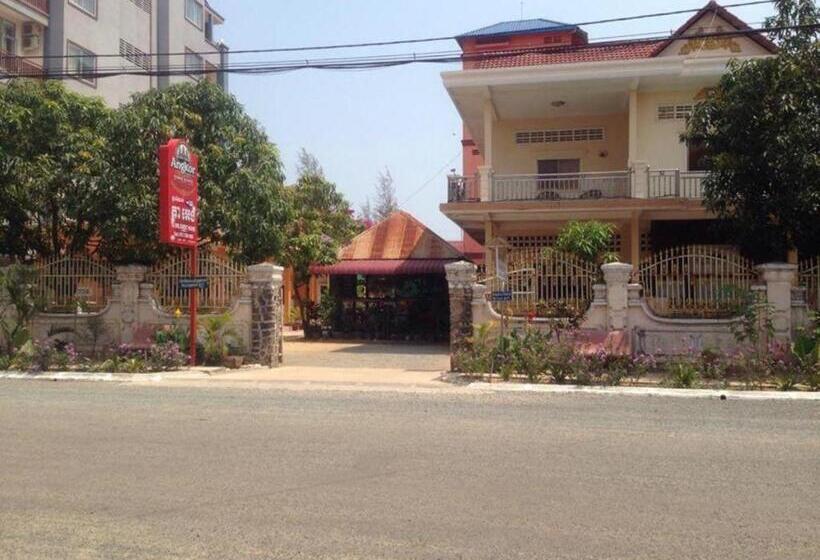 پانسیون Ta Eng Guesthouse