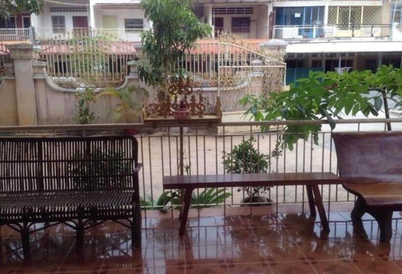 پانسیون Ta Eng Guesthouse