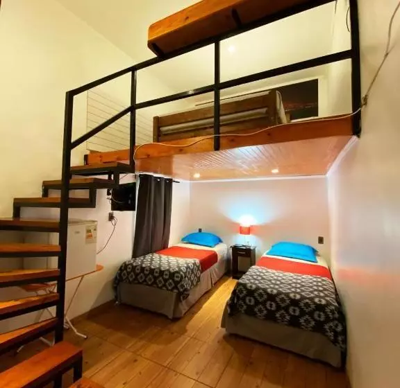 پانسیون Voy Hostales   Poniente