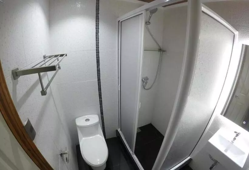 پانسیون Voy Hostales   Poniente