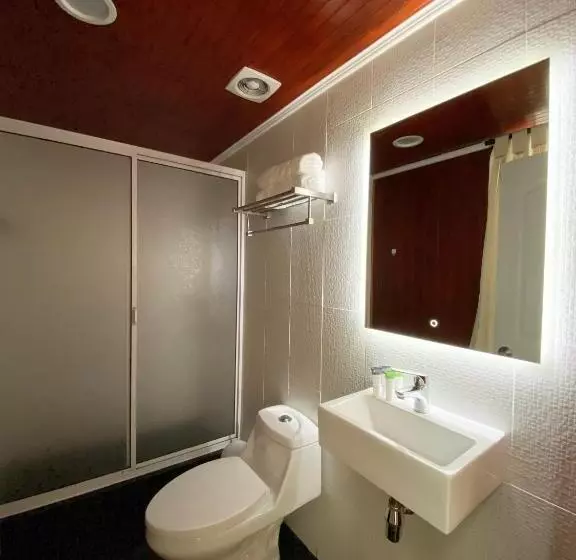 پانسیون Voy Hostales   Poniente