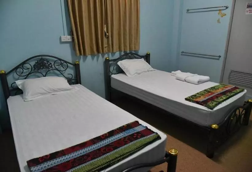 Majatalo Whitepearl Guest House