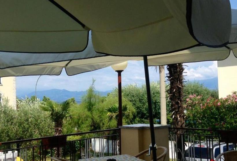 בית מלון כפרי Casablanca