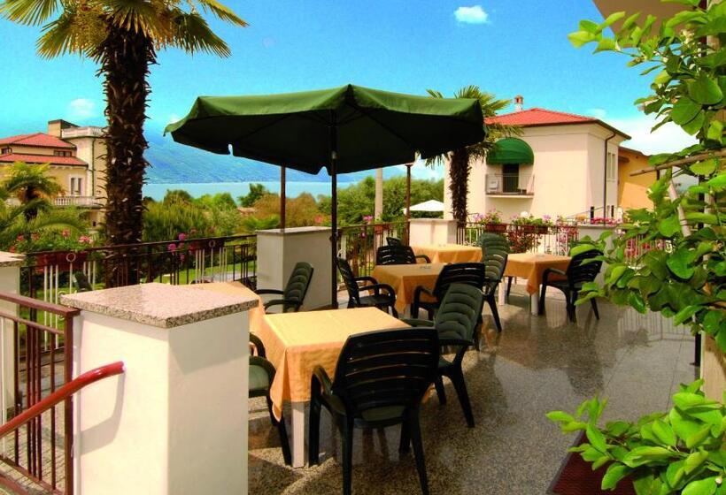 בית מלון כפרי Casablanca