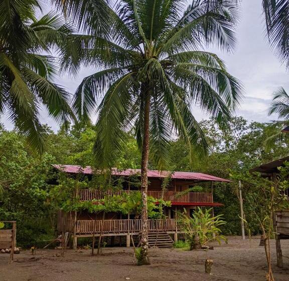 Hotel Paraiso Escondido