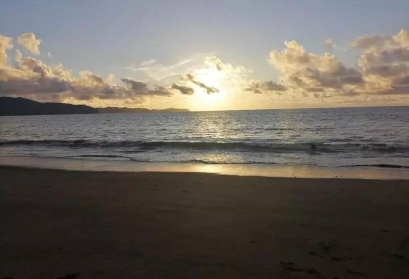 ホテル Paraiso Escondido