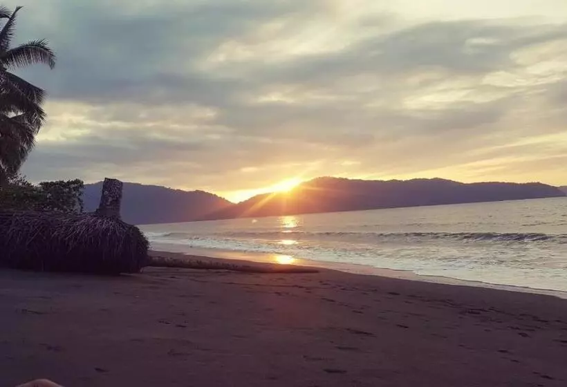 ホテル Paraiso Escondido