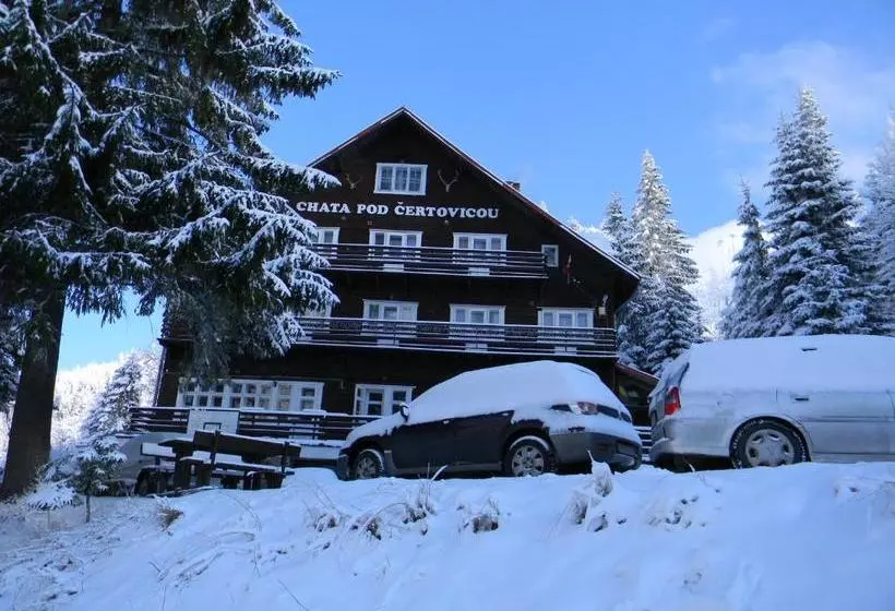 Majatalo Chata Pod čertovicou