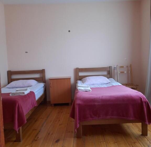 پانسیون Kera Guest House