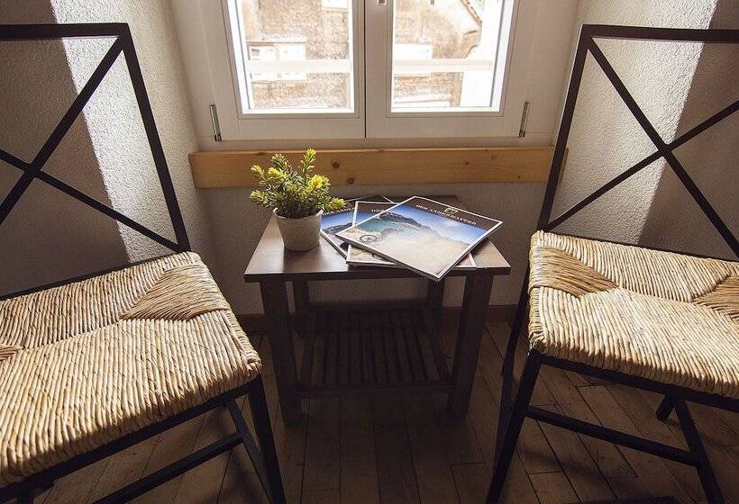 펜션 Sust Lodge Am Gotthard