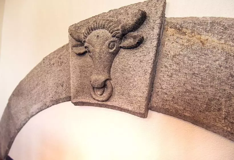 ペンション Sust Lodge Am Gotthard