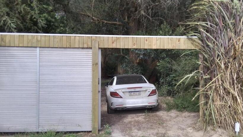 هاستل Posada Irsis