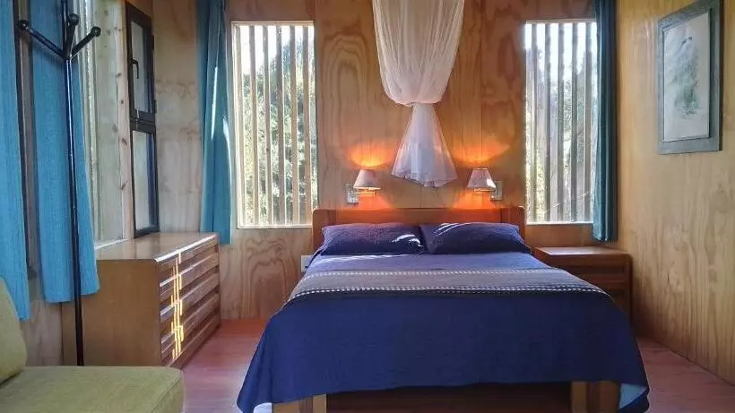 Retkeilymaja Posada Irsis