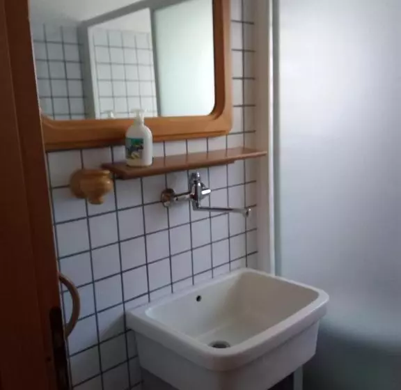 ホテル Agriturismo Costiolu