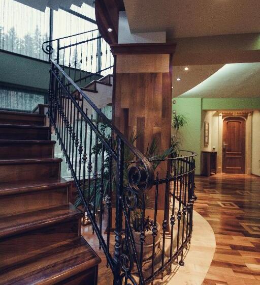 פנסיון Denisa Boutique