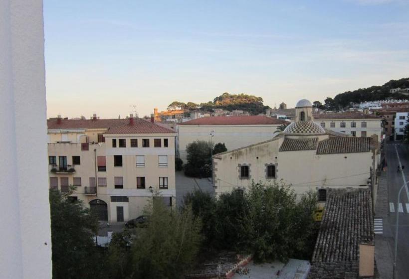 ペンション Hostal Cruz