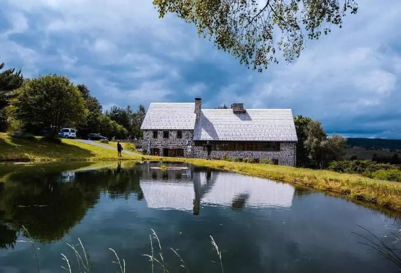 ペンション Le Jas Du Mas