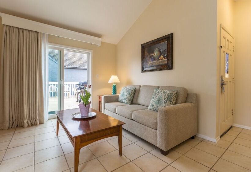 Channel Island Shores