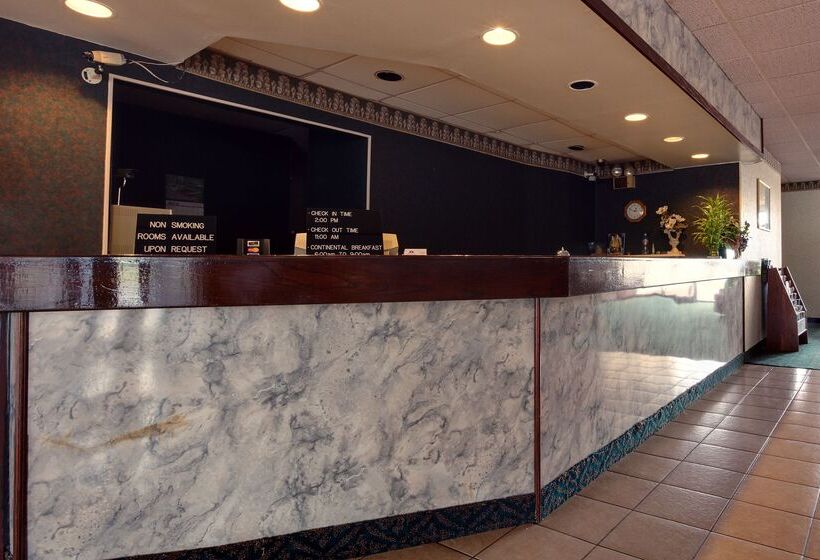 Hotel Americas Best Value Inn Marshall