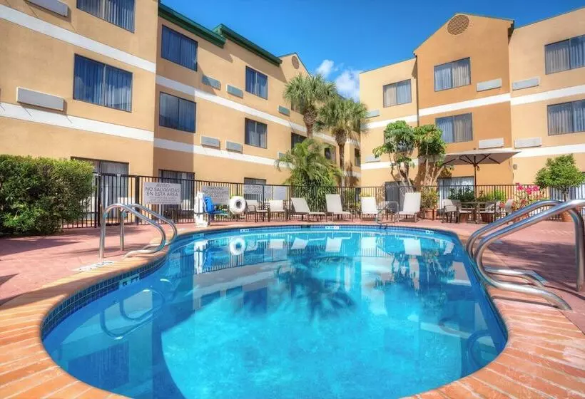 ホテル Courtyard By Marriott Mcallen