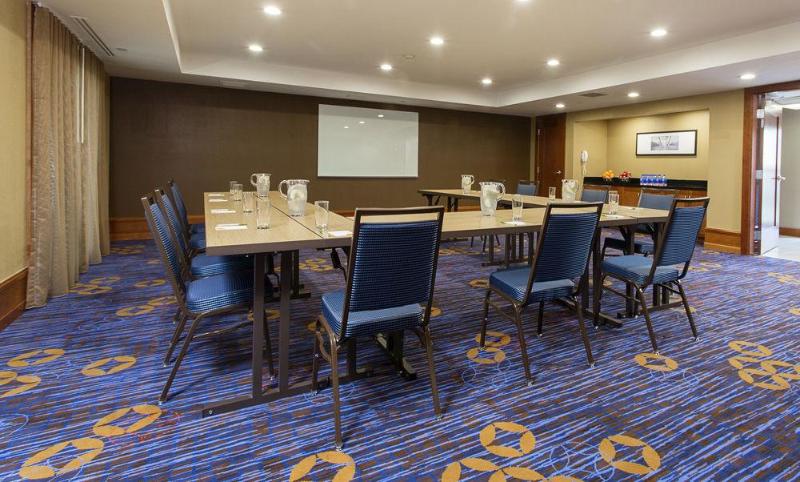 فندق Courtyard Rochester Brighton