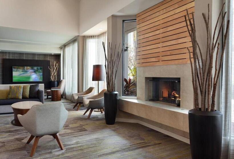 בית מלון כפרי Courtyard St. Petersburg Clearwater