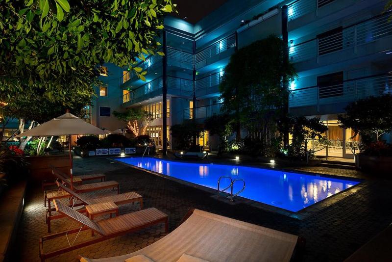 Отель Cupertino