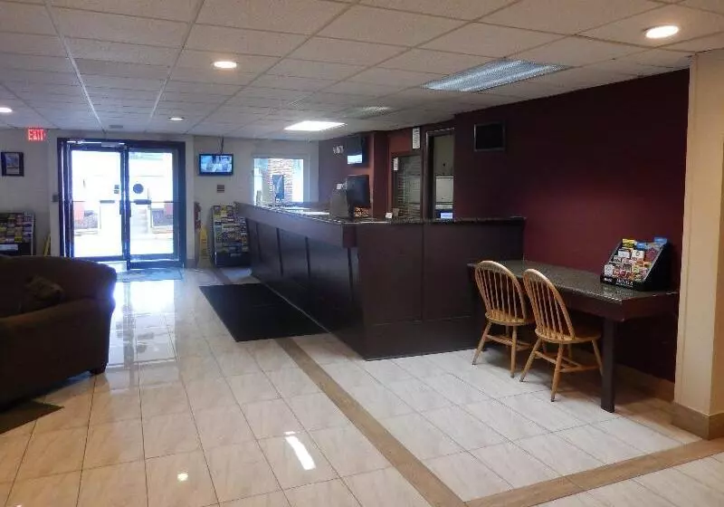 호텔 Red Roof Inn Harrisonburg University Area