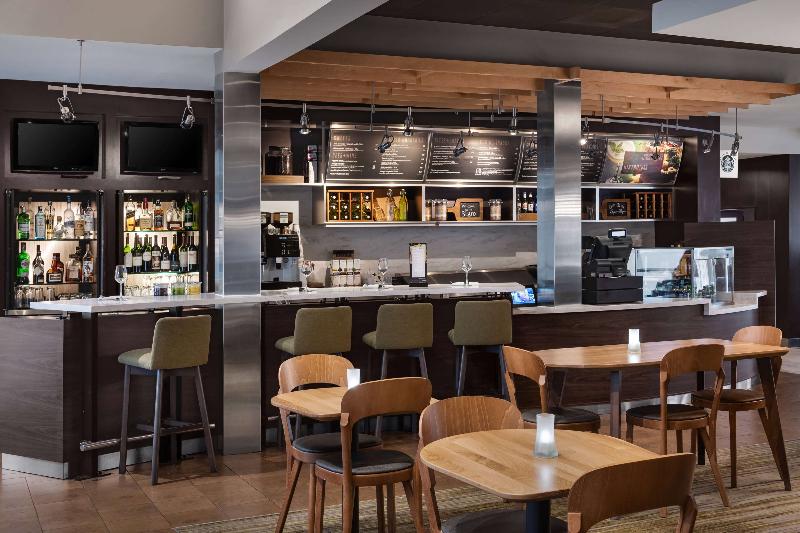 Hotel Sonesta Select Newport Middletown