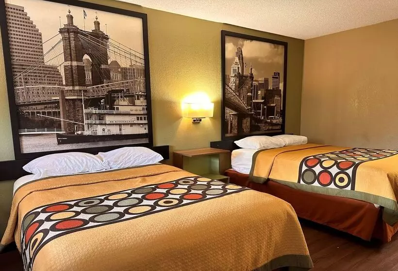モーテル Super 8 By Wyndham Cincinnati Springdale Oh